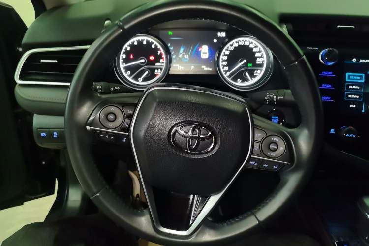 Used Toyota Camry 2019 2.0G Luxury Edition China VI Standard
