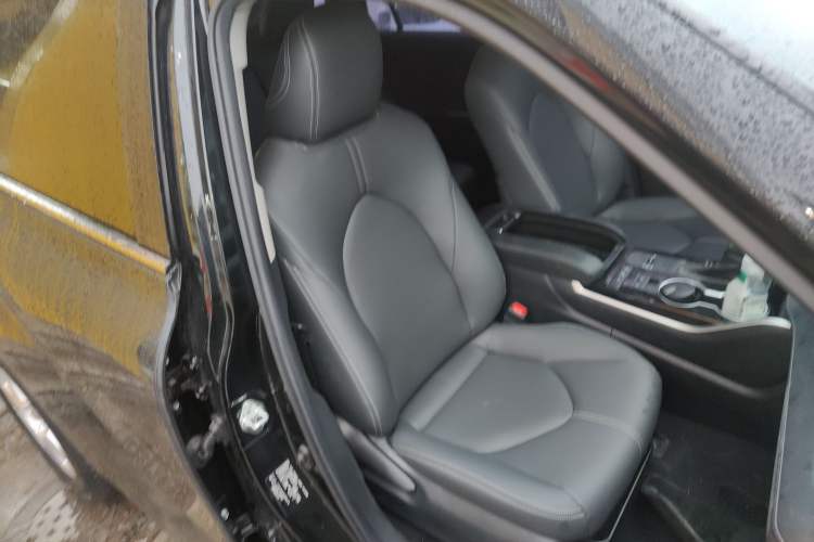 Used Toyota Highlander 2023 2.5L Smart Electric Hybrid Dual-Engine 4x4 Elite Edition 7 Seats
