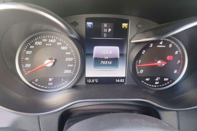 Used Mercedes-Benz GLC 2017 GLC 260 4MATIC Dynamic Edition