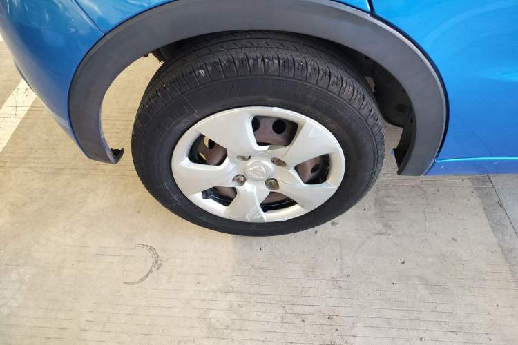 Used Baojun 310 2016 1.2L manual Comfort trim level