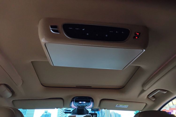 Used VOYAH Dream 2022 0-Emission Version Range of 475 km