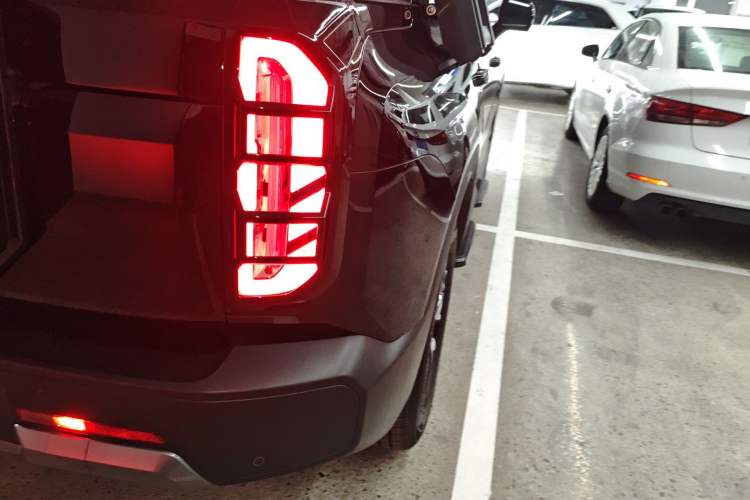 Used BAIC Off-Road BJ30 2024 1.5T Light Wilderness Pro Edition Right Rear Taillight