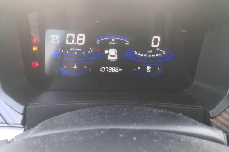 Used Venucia T60 2020 1.6L CVT Smart Drive Version China VI Standard