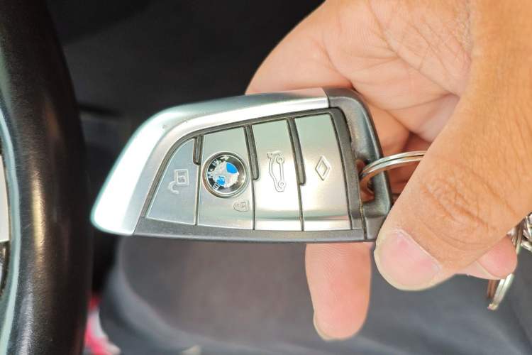 Used BMW 5 Series 2021 Facelifted 525Li M Sport Package
