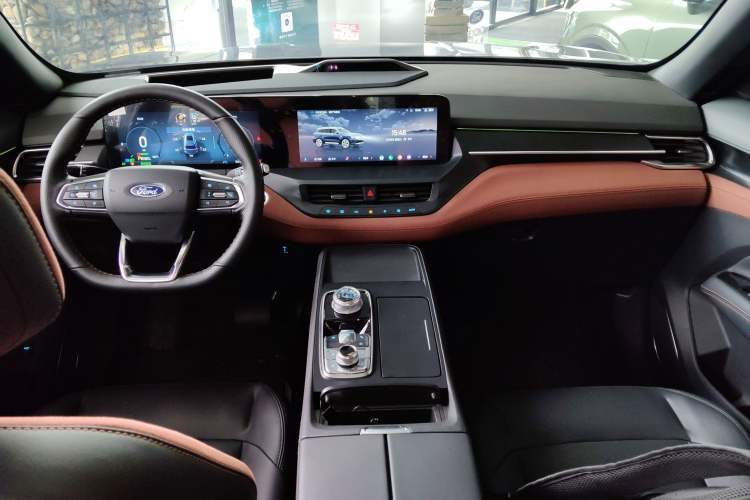 Used Ford Equator New Energy 2025 Luxury Plus Version