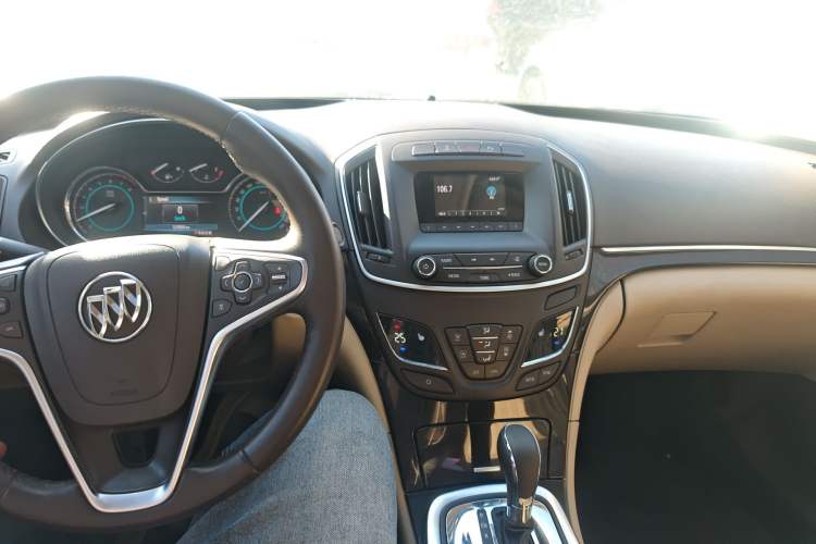 Used Buick Regal 2014 2.4L SIDI Elite Fashion Edition