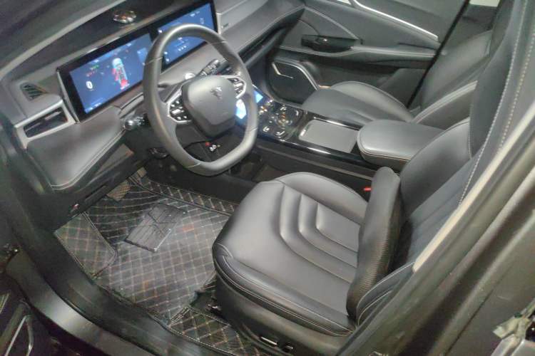 Used NETA U 2022 NETA U-Ⅱ 500 Lithium Iron Phosphate Driver Seat