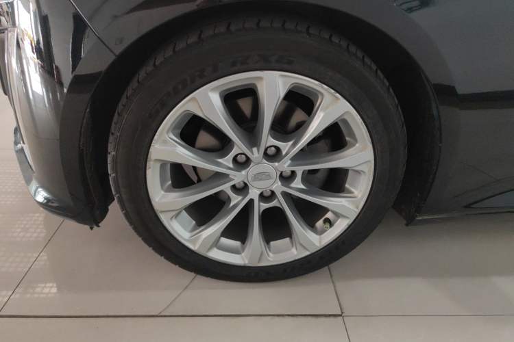 Used Cadillac CT5 2020 Revised Version 28T Luxury Edition Left Front Wheel Hub