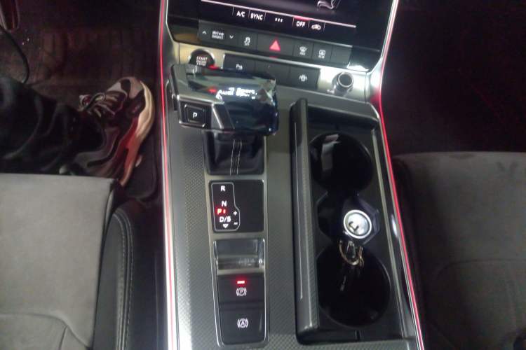 Used Audi A6L 2021 40 TFSI Luxury Dynamic Edition Gear Lever