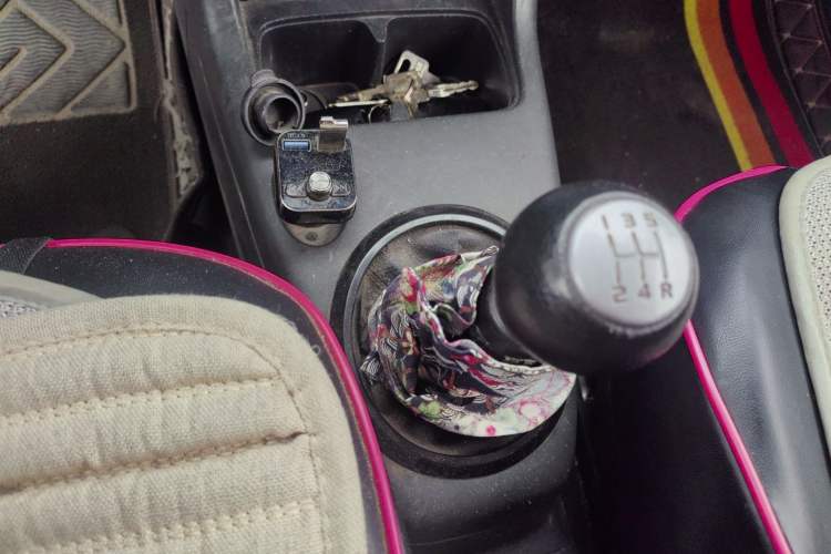 Used Suzuki Swift 2013 1.3L Manual Value Edition