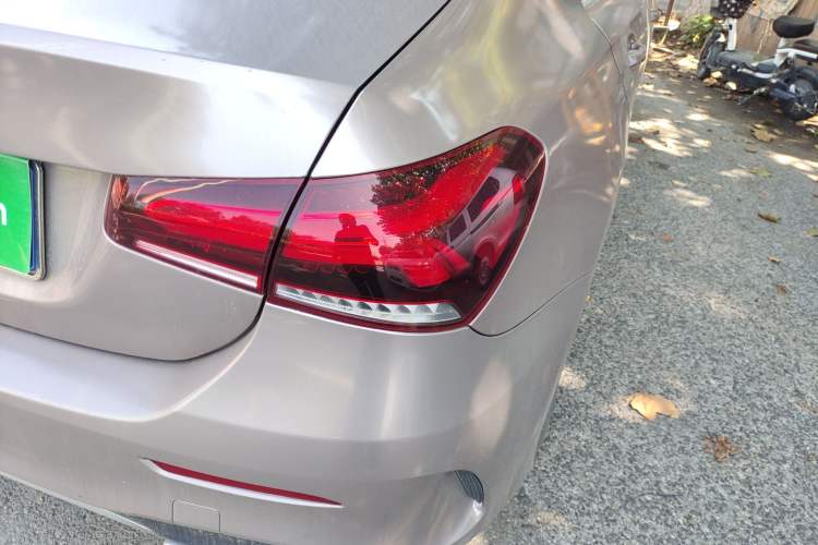 Used Mercedes-Benz A-Class 2021 A 200 L Sport Sedan Fashion Model