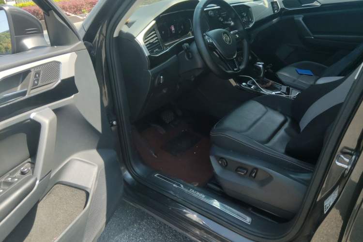 Used Volkswagen Tayron 2019 330TSI Two-Wheel Drive Luxury Model China VI Standard