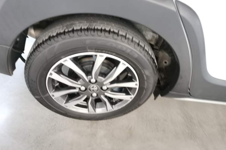 Used Toyota YARiS L Zhi Xuan 2022 X-Trail 1.5L CVT Luxury PLUS Edition
