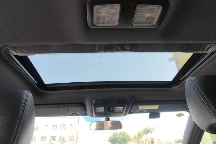 Used Mazda CX-4 2018 2.5L Automatic 4x4 Skyactiv GT Sport Edition China V Standard