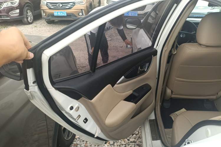 Used Honda Crider 2013 1.8L automatic comfort version
