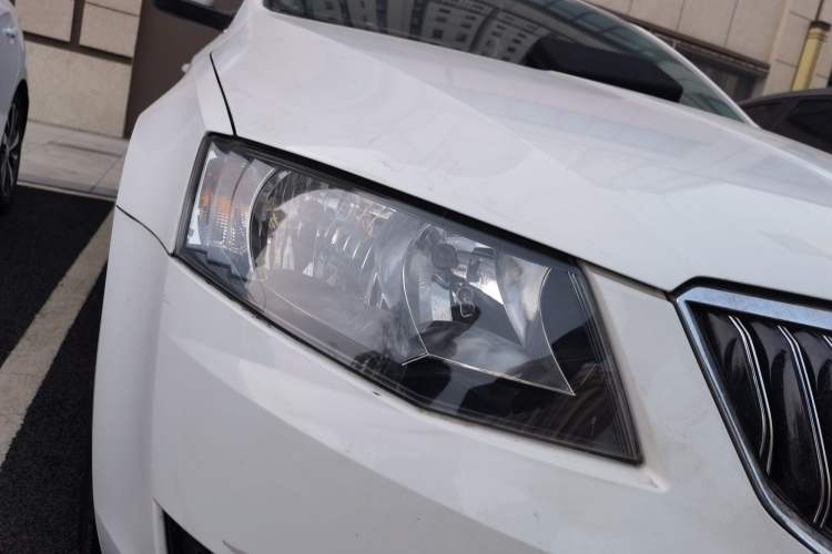 Used Skoda Octavia 2016 1.6L Manual Trend Edition
