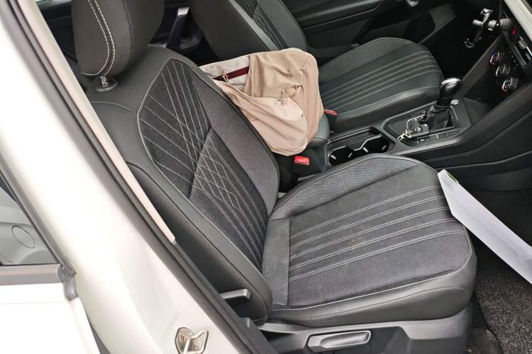 Used Volkswagen Tiguan L 2023 330TSI Automatic Two-Wheel Drive Comfort Edition Right Front Seat