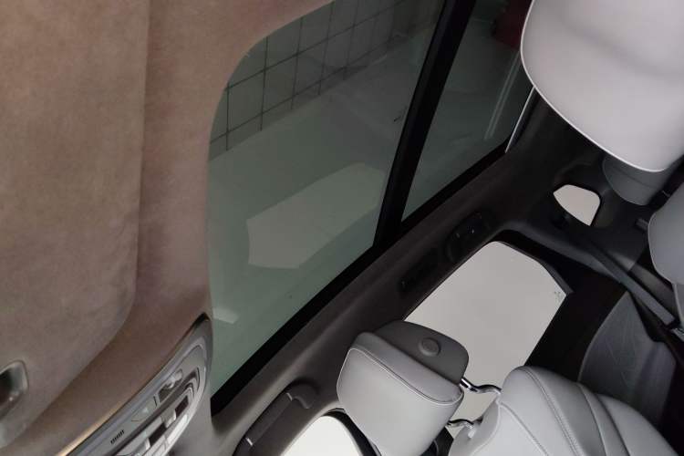 Used Denza N8 2023 Four-Wheel Drive Ultra-Hybrid Flagship Six-Seater Version