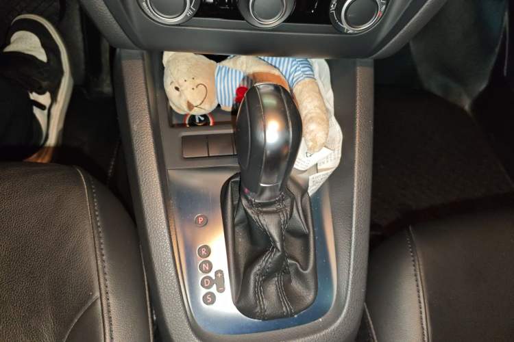 Used Volkswagen Sagitar 2014 Revised Version 1.6L Automatic Comfort Edition