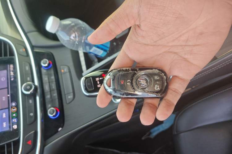 Used Buick LaCrosse 2021 552T Luxury Version Vehicle Key