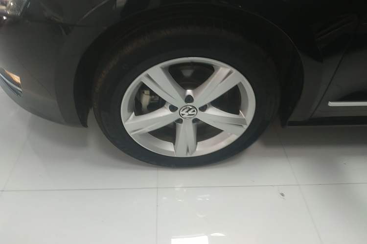 Used Volkswagen Passat 2015 1.8TSI DSG Prestige Edition