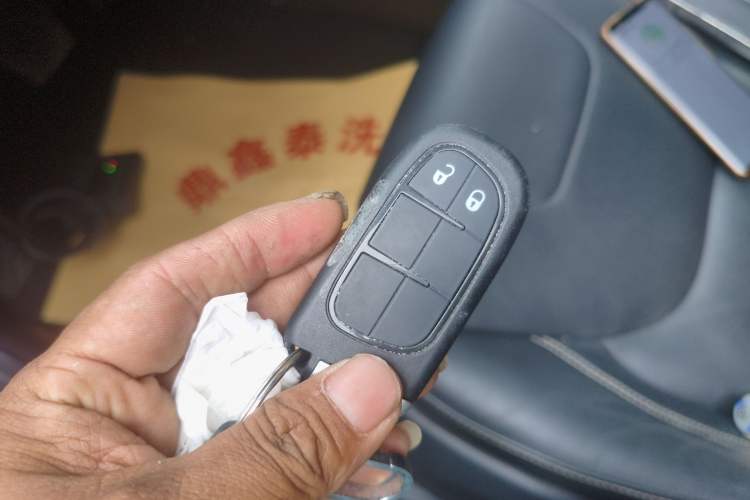 Used Jeep Cherokee 2016 2.0L Superior Edition