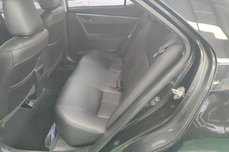 Used Toyota Corolla 2014 1.6L CVT GL
