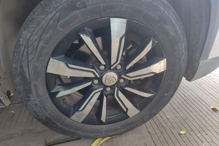 Used Baojun 530 2019 1.5T CVT Prestige Version National V Right Front Wheel Hub