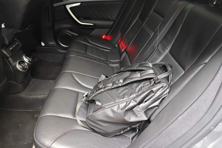 Used Wey VV7 2017 VV7c 2.0T Flagship Model Left Rear Seat