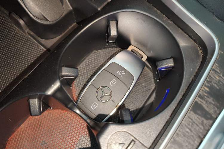 Used Mercedes-Benz C-Class 2021 C 200 L Fashion Edition Sport Version Vehicle Key