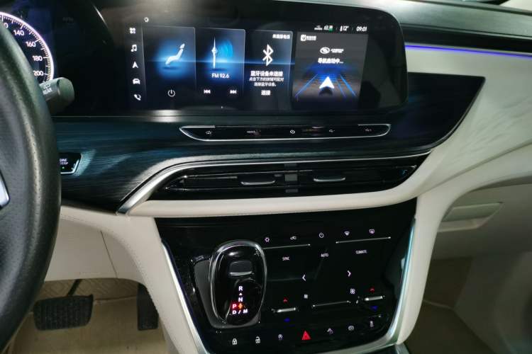 Used Buick GL8 2022 Avenir Aivia 7-Seater Deluxe Edition