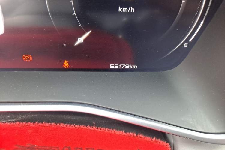 Used Geely Auto Preface 2021 Revised Version 2.0TD Luxury Edition Odometer Close Up