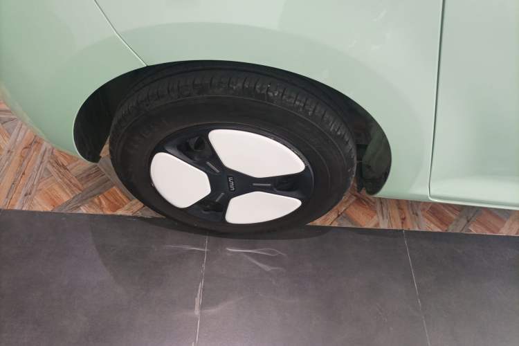 Used CHANGAN NEVO Lumin 2022 210km Sweet Edition Right Rear Wheel Hub