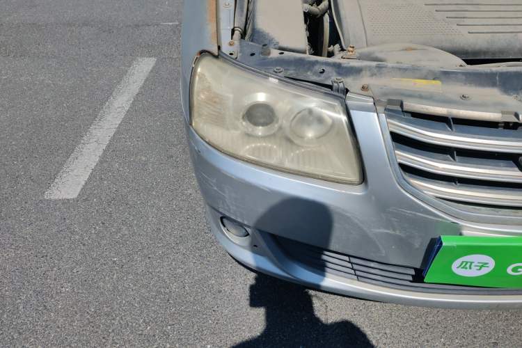 Used Chery Cowin 2 2012 1.5L Manual Comfort Edition Right Front Headlight