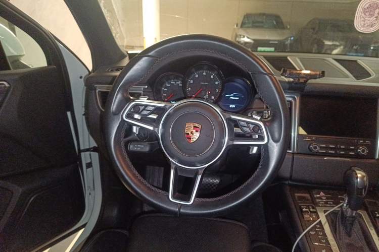 Used Porsche Macan 2017 Macan 2.0T