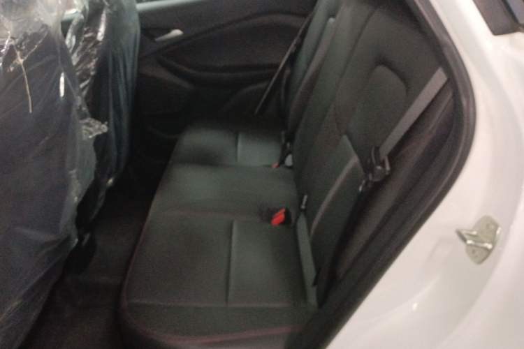 Used Chevrolet Trax 2023 Encore RS 1.5T CVT Cool