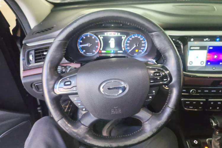 Used GAC Trumpchi GS8 2019 390T Two-Wheel Drive Luxury Smart Connectivity Version (7 Seats)
