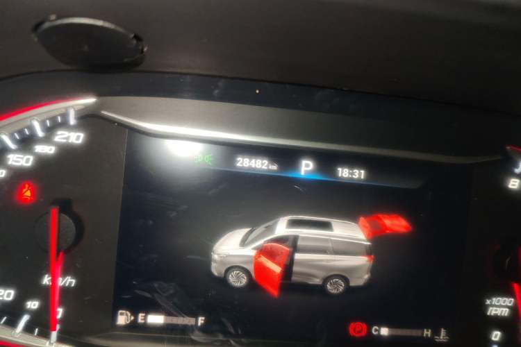 Used SAIC MAXUS G50 2022 1.5T Automatic Comfort Touring B