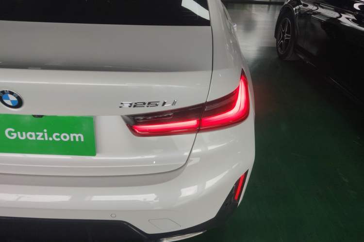 Used BMW 3 Series 2023 325Li M Sport Package
