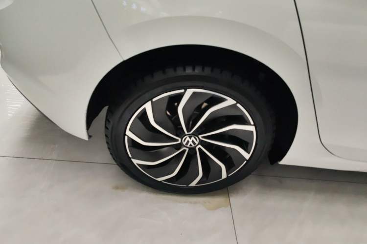 Used Volkswagen Golf 2023 Facelift 280TSI DSG Pro Exterior 5