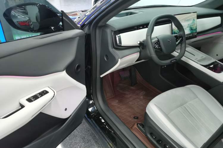 Used VOYAH COURAGE 2024 Long-Range Supercharge Edition