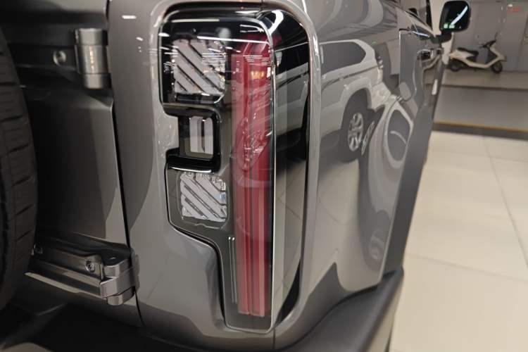 Used BAIC Off-Road BJ40 Electric Drive 2025 Advanced Edition
