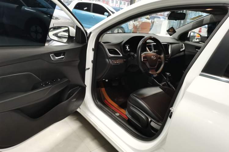 Used Hyundai Verna (new generation) 2020 1.4L CVT GLS Cool Edition