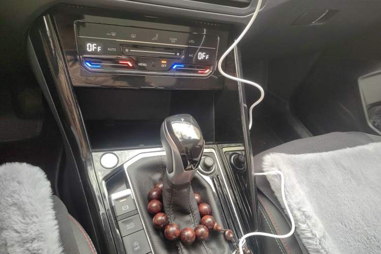 Used Volkswagen Tayron 2022 280TSI Two-Wheel Drive Luxury Smart Connectivity Version