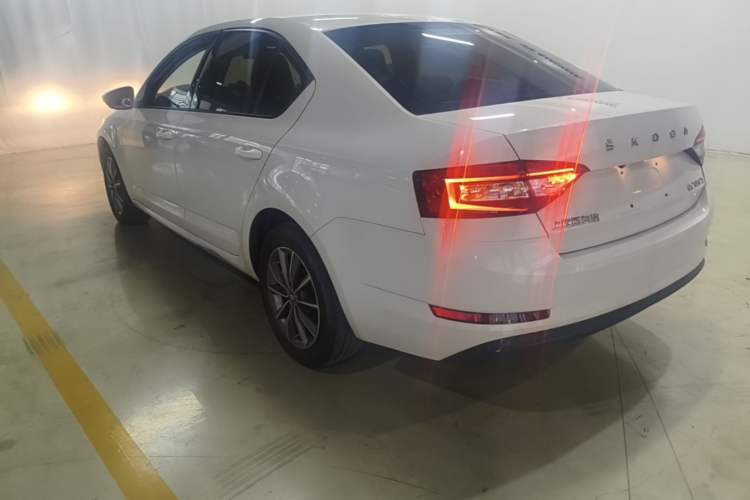 Used Skoda Rapid 2020 1.5L Manual Standard Edition
