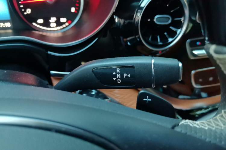 Used Mercedes-Benz V-Class 2022 V 260 L Long Wheelbase Prestige Edition