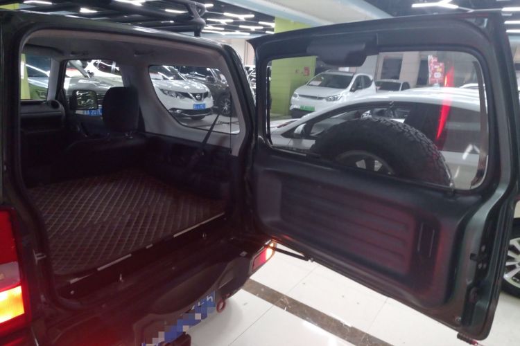 Used Suzuki Jimny 2015 1.3 AT JLX
