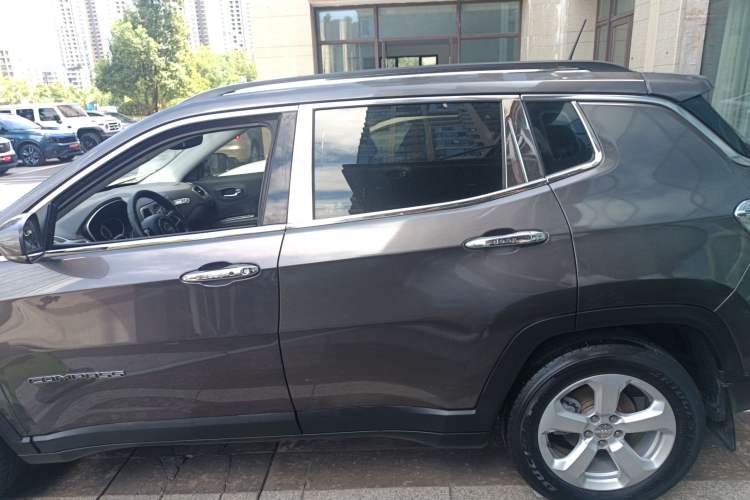 Used Jeep Compass 2019 220T Automatic Enjoyment Version