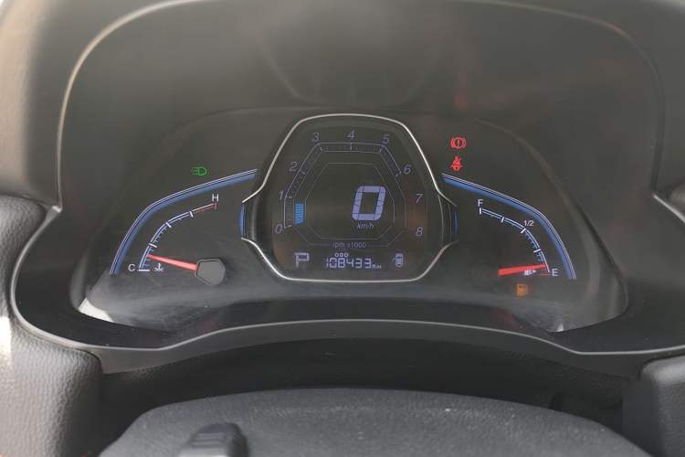 Used Luxgen U5 SUV 2017 1.6L CVT Jazz Edition
