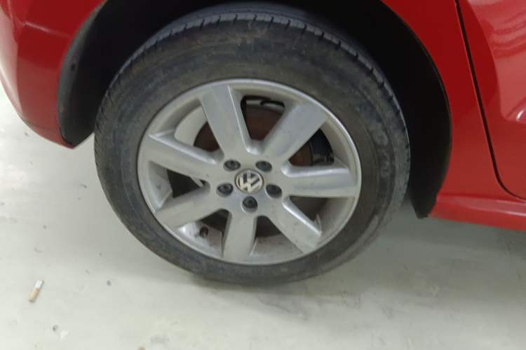 Used Volkswagen Polo 2013 1.6L Automatic Comfort Edition